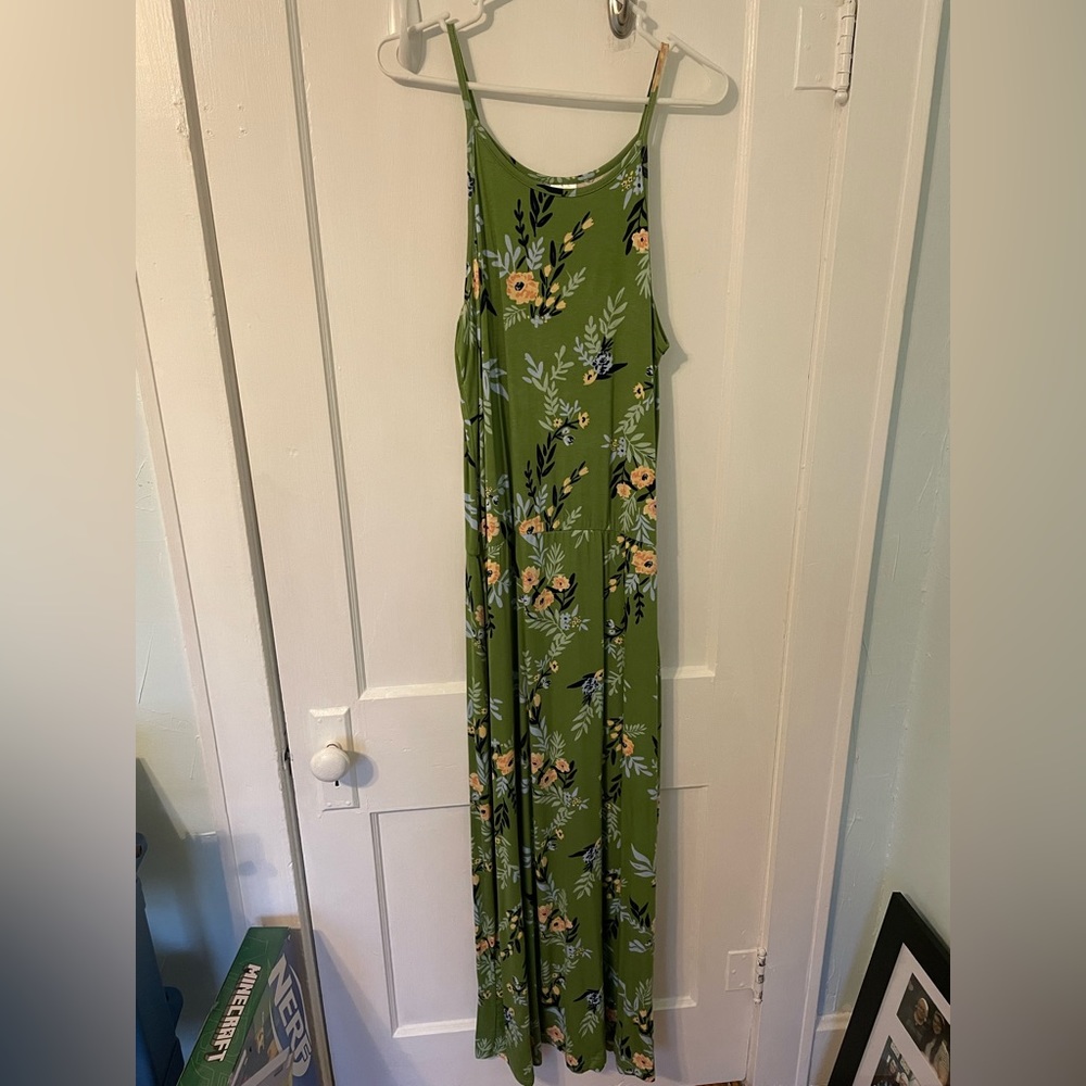 Women’s Maxi Dress